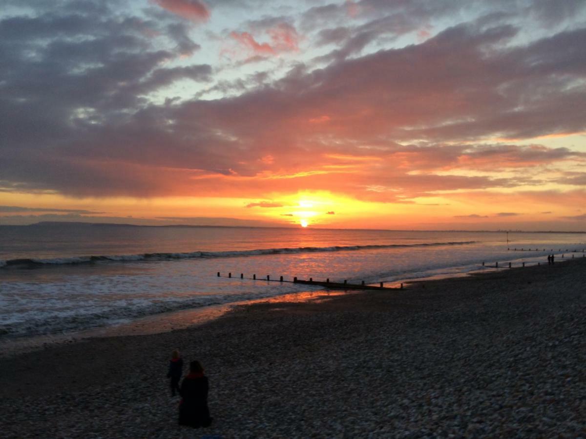 Wittering Holiday Home East Wittering Dış mekan fotoğraf